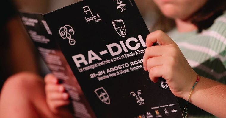 RA - DICI | Danzare attorno al fuoco spento